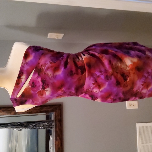 Chiara Boni Dresses & Skirts - Chiara Boni La Petite Robe Dress! EUC!
